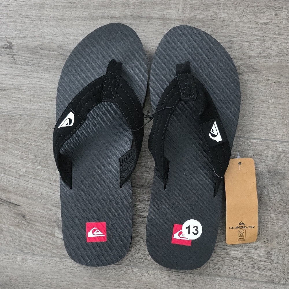 Quiksilver Black and Gray Flip Flops
